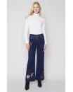Jeans - EMBROIDERED FLARE